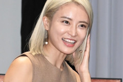 【悲報】小島瑠璃子さん、お茶事業に参入も「今、苦しんでいます」と本音を吐露