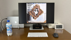 【PC周り】上級ニートワイ、平日の昼間からクーラーの効いた部屋で音楽を嗜むwwwwww