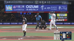 ソフトバンク、1イニング6失点の大炎上！ パニック状態のヘルナンデスが2ボークｗｗ