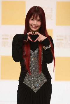 【衝撃】アイナ・ジ・エンドさんの長すぎる連勤日数、ガチでほぼ1年ｗｗｗｗｗｗｗｗｗｗ