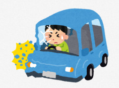 とある交差点で右折車が直進車と衝突する事故が収められたカメラ映像が話題に
