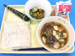 【悲報】給食に出てくる『これ』、明らかに美味すぎるwwwwwwwwwwwwwwwwww