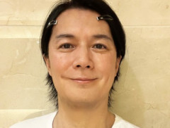 【画像】福山雅治(55) vs 一般人(55)wwwwwwwwwwwww
