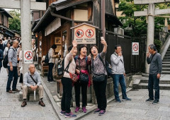 「日本のルール守らなくていい」外免切替や生保購入で、罪悪感なく崩壊する在日中国人のモラル！