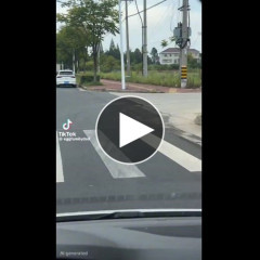 【衝撃】バイカスさん、めちゃくちゃ無茶な運転をしてしまうｗｗｗｗｗｗｗｗｗｗ