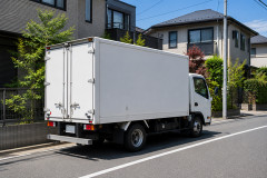 【悲報】明日法事なのに、Amazonで頼んだワイシャツが来ない・・・・・