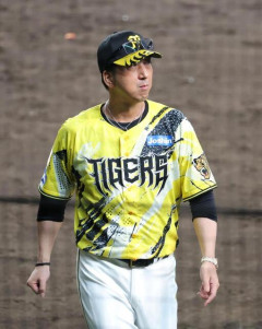 阪神藤川監督「セ・リーグで一番与死球が多いのが巨人。明日良い勝負を」