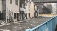 【悲報】日本さん、毎日ゲリラ豪雨・・・・・・・・・