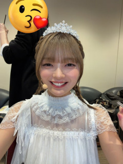 【速報】元AKB48福留光帆(22歳)さんの年収1000万円超え！！！