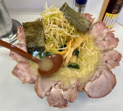 【衝撃】このラーメン、見た目はよろしくないが人生で食った中で最強レベルに美味いｗｗｗｗｗｗｗｗｗｗ
