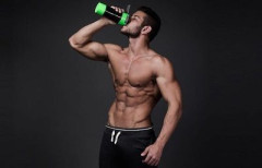 筋トレ初心者なんだがプロテイン以外に何飲めばいい？？