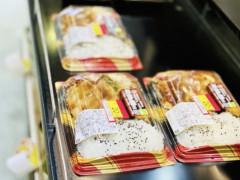 【驚愕】スーパーの半額争奪戦の会場、ガチで戦場ｗｗｗｗｗｗｗｗｗｗｗ