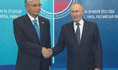 「紛争を凍結すべき」 カザフスタン大統領が同盟国ロシアに異例の提言！