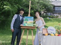 【悲報】三笘薫さん、妻との結婚式投稿を削除してしまった模様