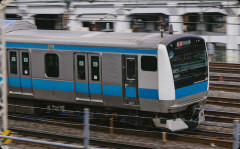 女なんだけど、「あなた女装楽しいの？」と言われて女性専用車両から追い出された・・・