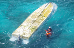 辺野古沖転覆事故の女子生徒遺族、同志社国際高と運航団体の共同代表ら計11人を告訴！「十分な計画立案や、同乗による危険回避を怠った」