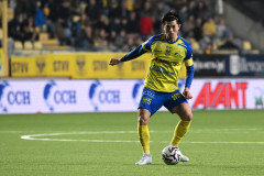 川崎フロンターレ、V・ファーレン長崎が獲得に動いた日本代表DF谷口彰悟がシントトロイデン残留へ　地元メディアが報道