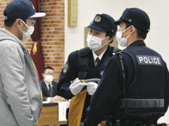 警官「どこ行くの？」 少年「闇バイトで強盗です」→無事逮捕されるｗ