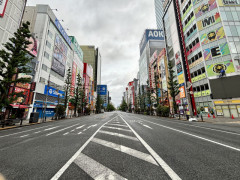 アキバ10年ぐらい行ってないけどさ
