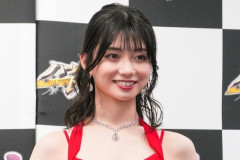 【これは強い】瀬戸環奈さんのティファコス、破壊力が高すぎると話題にｗｗｗ