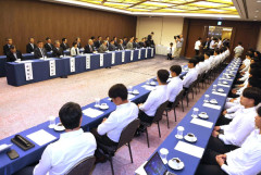 日本プロ野球選手会が「ピッチクロック」導入方針を決定　近藤健介会長「各球団にアンケートを取って賛成も多かった」