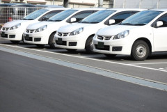 社用車の中から通りかかった女子中学生らに下半身を露出した会社員男性（28）を逮捕　「女性が困惑する反応に楽しみを覚えた」