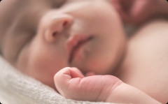 夫が「友人のとこに赤ちゃんが産まれたから出産祝いを送る！」と言うので「何にするの？」と聞いたら…