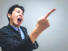 SES1人で客先に常駐してるけどぼっちで仕事も与えられない