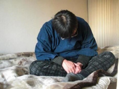 【闇】趣里との結婚からわずか1年で不倫疑惑……水谷豊が直撃取材で見せた“悲痛な姿”にネット同情の嵐