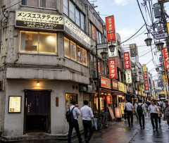 【朗報】ワイ、出禁になったメンズエステを番号変えて予約