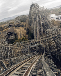 【画像】日本の放棄された遊園地がこちらｗｗｗｗｗｗｗｗｗｗ