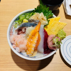 【画像】海鮮丼きましたわ～ｗｗｗｗｗｗｗｗｗｗｗｗｗｗｗｗｗｗｗｗ