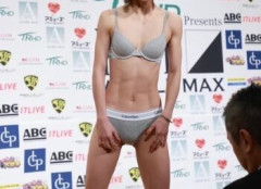 【画像】美人格闘家のバキバキなボディーどう？？