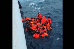南シナ海でベトナム貨物船が沈没、中国海軍が乗組員47人を発見し救助！