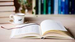 小説家「どうして最近の十代は小説を読まないのですか？」←たしかに謎よな