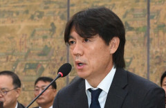 W杯敗退した韓国のホン前監督、国会の聴聞会で謝罪 → 日本人ドン引き「たかがサッカーやぞ」「政治介入では」