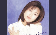 【画像】『碧いうさぎ』酒井法子さん、55歳の現在イメチェンして別人のように激変した姿で発見される！　「あの酒井法子!?」「信じられない」「二度見した」