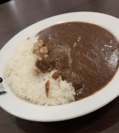 友達の前でかっこつけてCoCo壱20辛に更に辛味スパイス入れて食うたったｗｗｗｗｗｗｗｗｗｗｗｗｗ