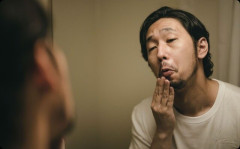 会社の同僚は見た目に清潔感がない。風呂にはちゃんと入ってて悪臭がするとかはないんだけど・・・