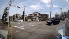 女性さん「あ、対向車が停まってくれてる！右折しちゃおっとｗ」→結果ｗｗｗｗｗｗｗ