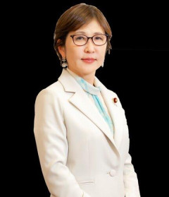 【悲報】稲田朋美、食品消費税1%に反対表明「公約違反と言われようが国民にとって何が良いか考えるべき」