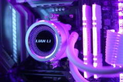 なんでPCとか無駄に光らせるの好きなの？