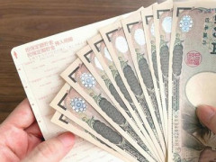 夫「今月お給料30万円です」妻「いつもお疲れ様。これお小遣い3万円ね」←これ