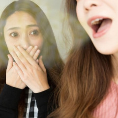 【激臭】女の口臭、バレ始める