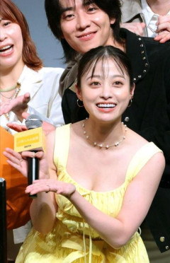 【朗報】橋本環奈さんのEカップwwwwwwwwwwwwwwwwwwwwwwww（画像あり）