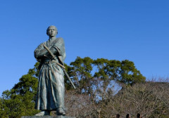 坂本龍馬(実は何もしてませんでした)👈こいつがここまで有名になった理由