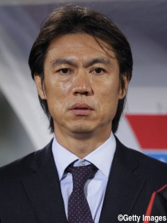 韓国のサッカー代表監督の人、日本に来ないかな？