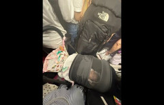 ベビーカーで17時の山手線乗ったら“ぶつかり男”に遭遇したんだけど！？(ﾊﾟｼｬｯ→炎上