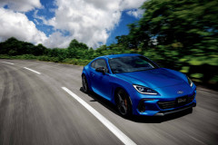 スバル「BRZ」改良モデル登場　「アイサイト」とMTをアップデート