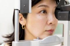 【ガチ】今田耕司さん、レーシックを拒否する理由がド正論すぎるｗｗｗｗｗｗ